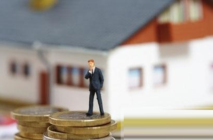 資金壓力持續增加 上市房企上半年失血