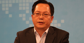 潛在的金融危機與治理路徑