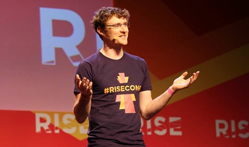 專訪全球“網絡峰會”創始人帕迪·科斯格雷夫