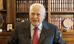 希臘總統帕普利亞斯