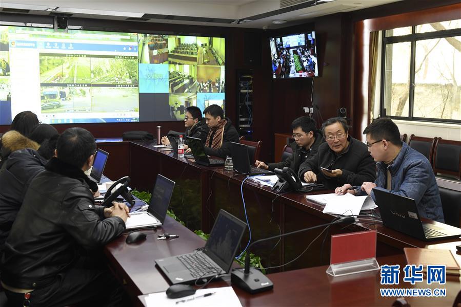 （新華全媒頭條）（5）雨雪冰凍中，他們奮力前行——基層黨員干群抗擊冰雪災(zāi)害紀實