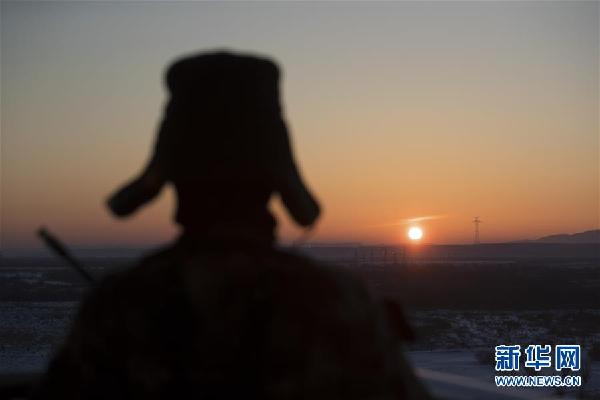 (新春走基層·圖文互動(dòng))(5)東極哨所:不負(fù)青春,無(wú)愧朝陽(yáng)