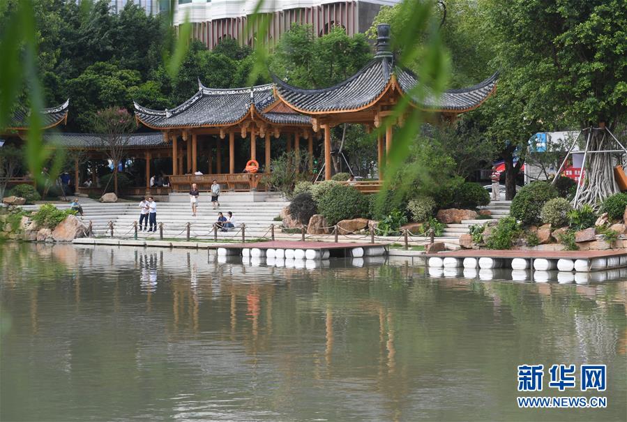 （新華全媒頭條·圖文互動）（4）為祖國驕傲，祝福偉大祖國！——國慶漫記