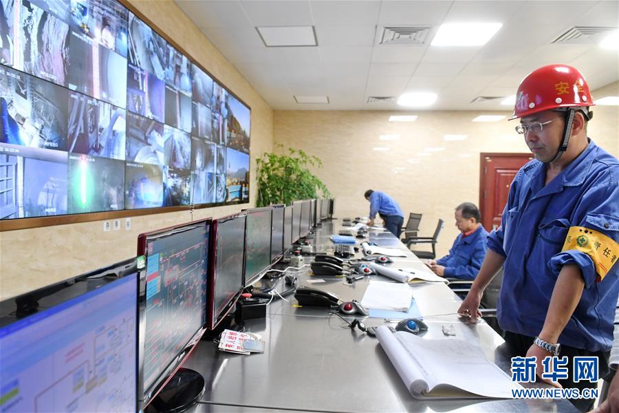 (在習(xí)近平新時代中國特色社會主義思想指引下·慶祝改革開放40周年·綠色發(fā)展·圖文互動)(2)烈火淬煉中的轉(zhuǎn)型之變——綠色發(fā)展之“火”的故事