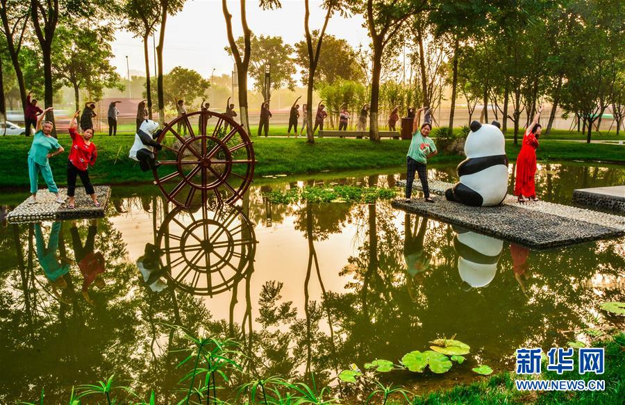 (百城百縣百企調研行·圖文互動)(3)成都:內陸腹地構筑起全方位開放高地