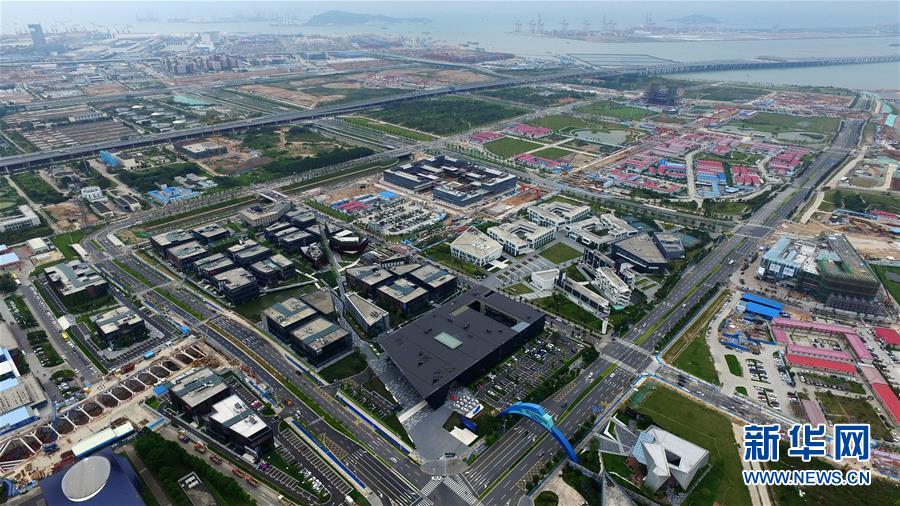 (新華全媒頭條·圖文互動)(2)關(guān)鍵抉擇,必由之路——獻給中國改革開放40周年