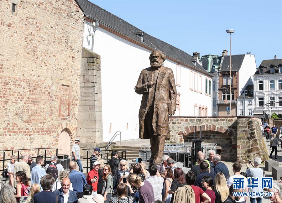 (新華全媒頭條·圖文互動)(14)關(guān)鍵抉擇,必由之路——獻給中國改革開放40周年