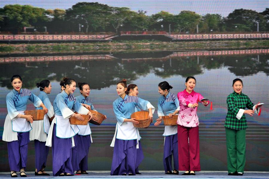 #（社會）（1）“三下鄉” 暖人心