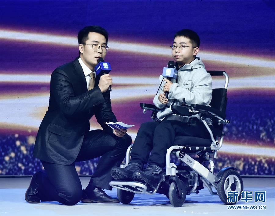 (圖文互動)(9)“中國網事·感動2018”年度網絡人物頒獎典禮在京舉行