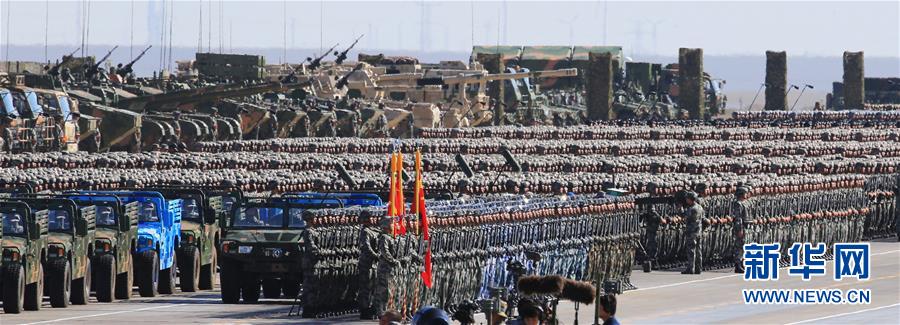 （新華全媒頭條·強(qiáng)軍思想引領(lǐng)新征程·圖文互動(dòng)）（7）那一刻，我們光榮接受檢閱