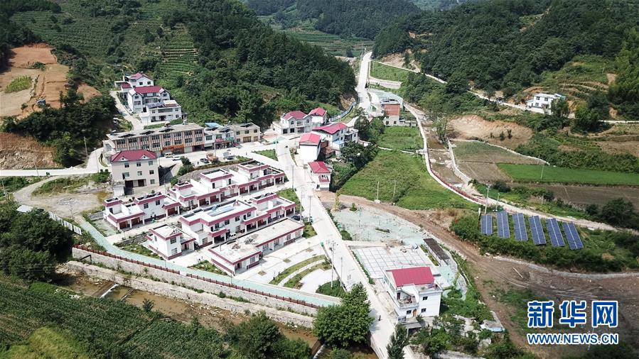 (兩會(huì)前夕看落實(shí)·圖文互動(dòng))(4)踐行“三嚴(yán)三實(shí)” 譜寫改革新篇——安徽落實(shí)習(xí)近平總書記全國(guó)兩會(huì)重要講話精神紀(jì)實(shí)