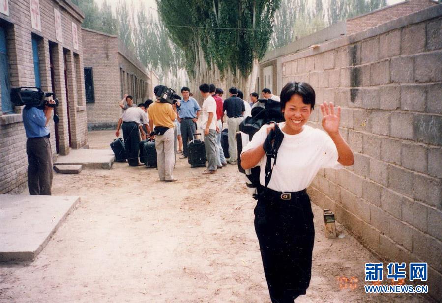 (新華全媒頭條·圖文互動(dòng))(2)大漠小城的別樣青春——記內(nèi)地青年學(xué)子扎根新疆且末教書育人