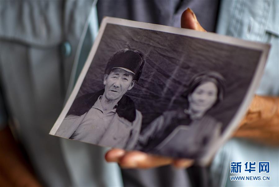 (壯麗70年·奮斗新時代——記者再走長征路·圖文互動)(1)83年前,那群年輕人的詩和遠方