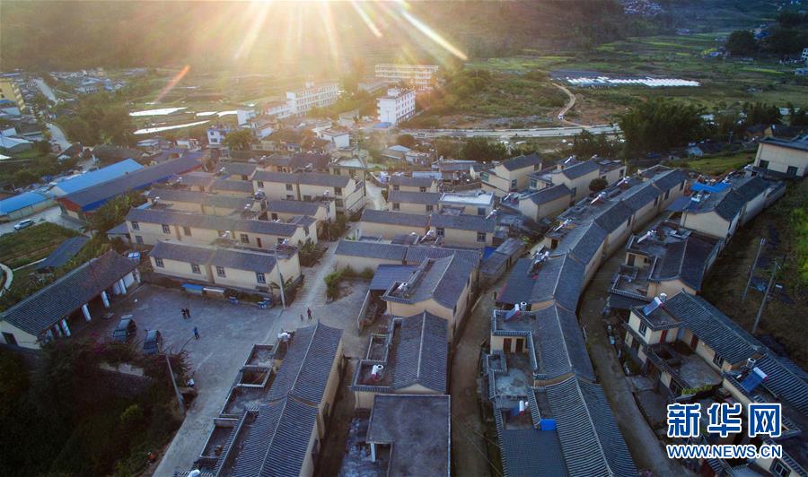 （新華全媒頭條·圖文互動）（5）讓各民族手足相親守望相助——以習近平同志為核心的黨中央關心少數民族和民族工作紀實