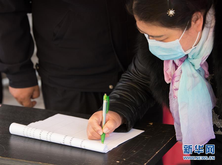 （聚焦疫情防控·圖文互動）（1）“靜默”溫州的24小時：防控持續(xù)“升級”，千萬人口“蟄伏”