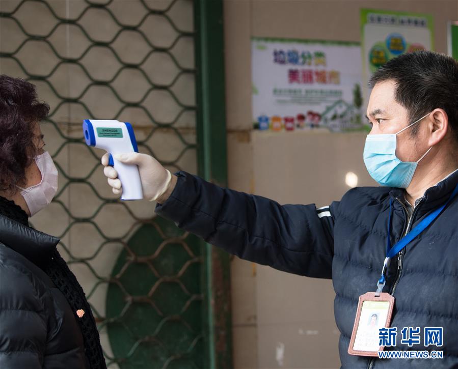 （聚焦疫情防控·圖文互動）（7）“靜默”溫州的24小時：防控持續(xù)“升級”，千萬人口“蟄伏”