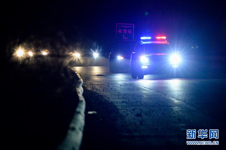 (圖文互動)(1)記者手記:光的溫度