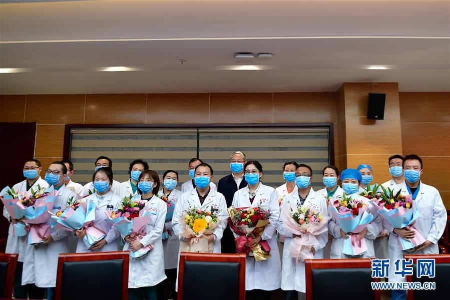 (聚焦疫情防控)(3)青海省2例新冠肺炎患者出院