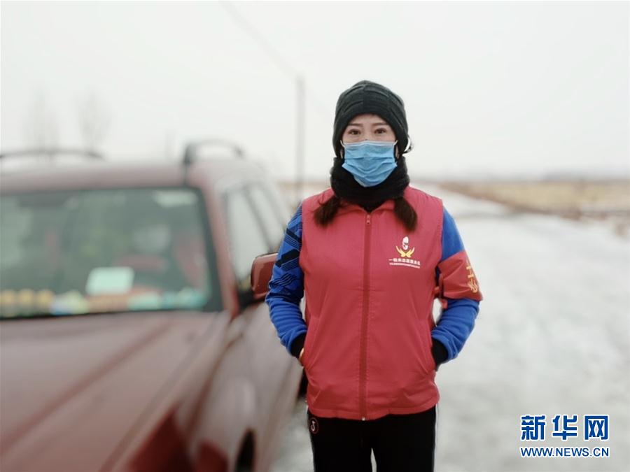 (在習近平新時代中國特色社會主義思想指引下——新時代新作為新篇章·習近平總書記關切事·圖文互動)(6)口罩擋不住你的美——戰(zhàn)“疫”一線巾幗掠影