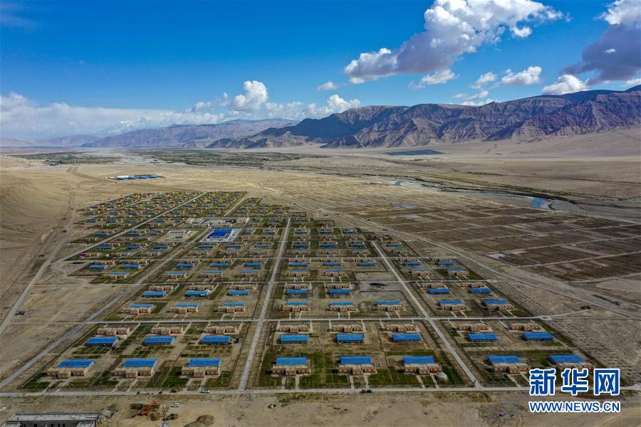 (新華全媒頭條·圖文互動(dòng))(8)飛吧,“帕米爾雄鷹”!