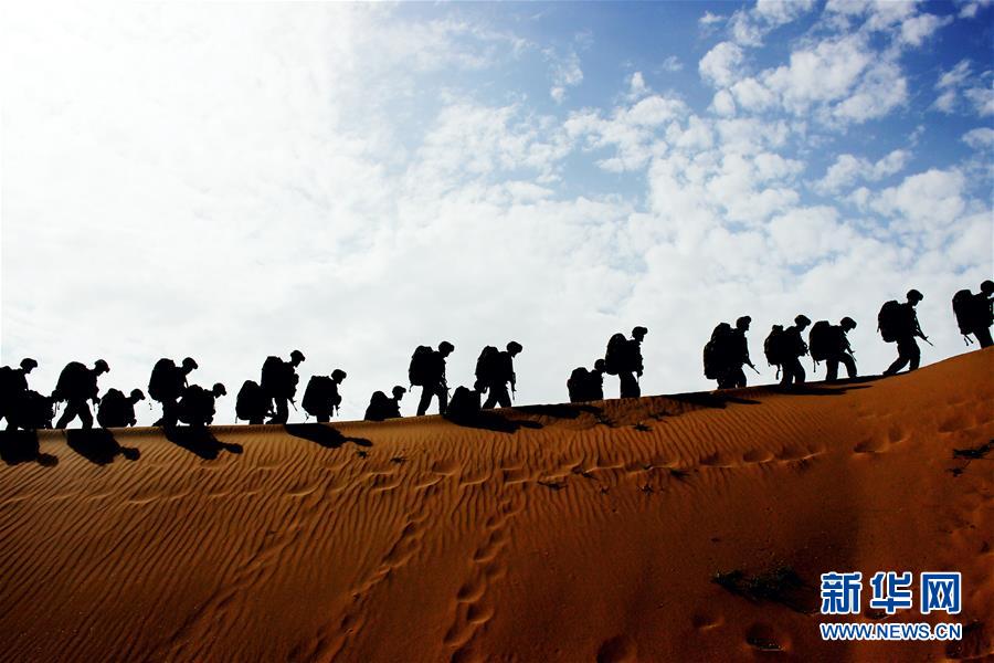 (圖文互動)(3)武警部隊(duì)抓好常態(tài)化疫情防控條件下“魔鬼周”極限訓(xùn)練
