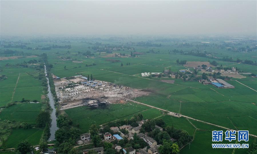 (新華視點(diǎn)·圖文互動)(1)“自燃”背后還有哪些隱憂?——四川廣漢花炮廠爆炸事故追蹤