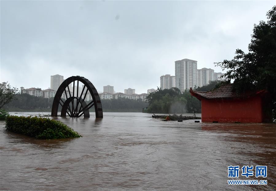 (圖文互動)(2)重慶6個區縣降暴雨 榮昌瀨溪河出現超保證水位洪水