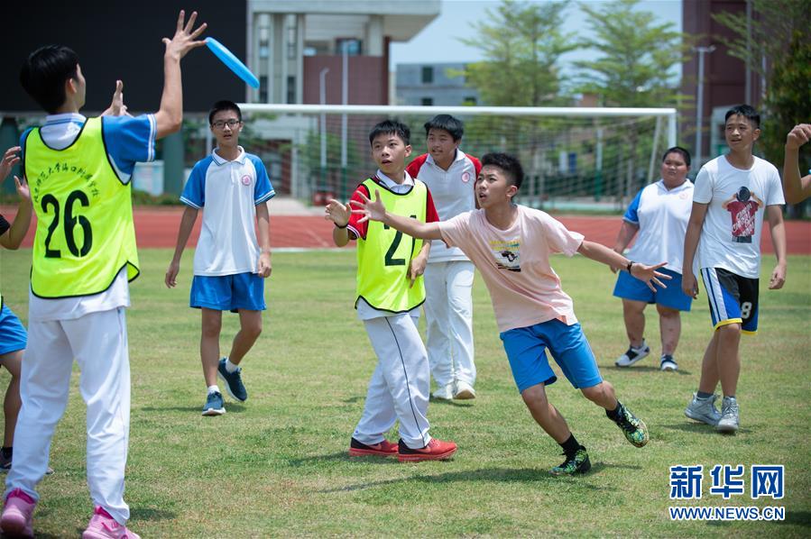 (走向我們的小康生活·圖文互動)(3)從“民生之盼”到“民生之變”——海南瞄準“痛點”發(fā)力建設幸福家園