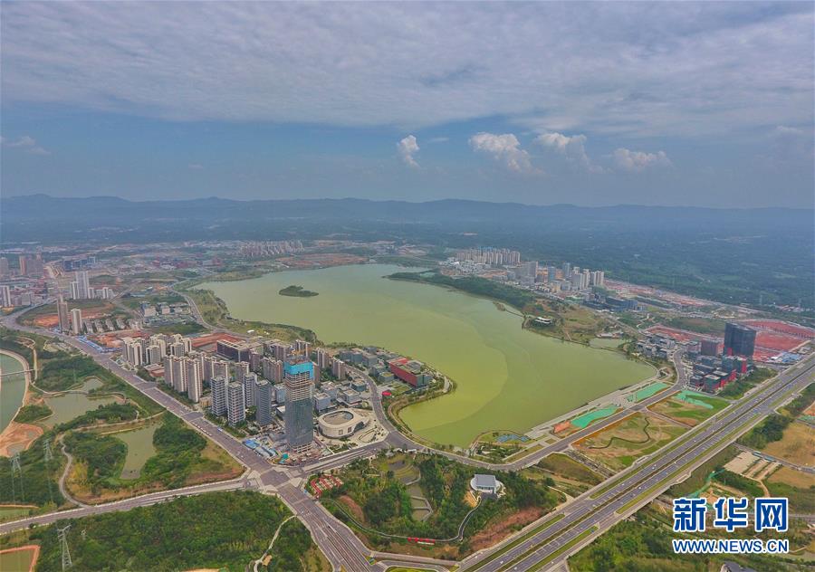 (新華全媒頭條·圖文互動)(2)西部有個新的“圈”——成渝加快雙城經濟圈建設