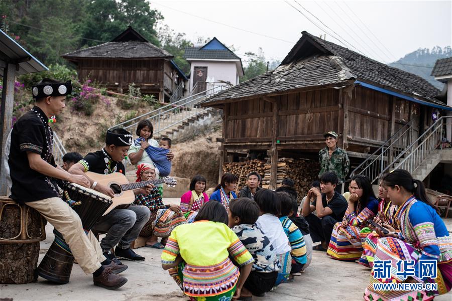 (新華全媒頭條·決戰(zhàn)決勝脫貧攻堅·督戰(zhàn)未摘帽貧困縣·圖文互動)(4)脫貧的歌聲——云南直過民族和人口較少民族共入新時代