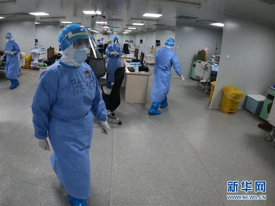 (抗疫一線(xiàn)醫(yī)務(wù)人員英雄群體·圖文互動(dòng))(2)沖鋒在抗疫一線(xiàn)的“科研鐵軍”——軍事科學(xué)院軍事醫(yī)學(xué)專(zhuān)家組抗擊新冠肺炎疫情記事