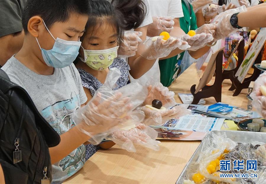 (新華全媒頭條·圖文互動)(9)流動中國折射復蘇新氣象——透視“十一”黃金周