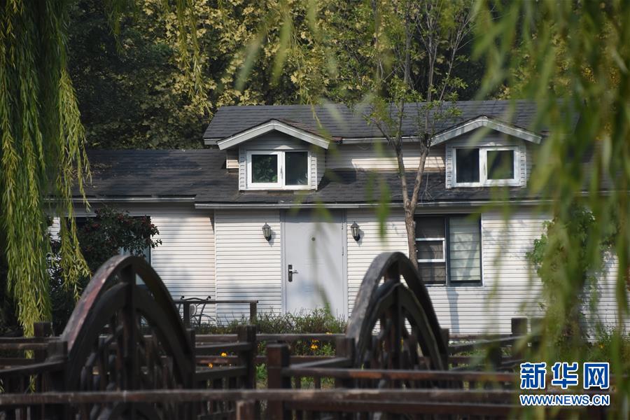 (我的“十三五”·圖文互動(dòng))(1)民宿開(kāi)在“穿過(guò)芬芳的山谷”