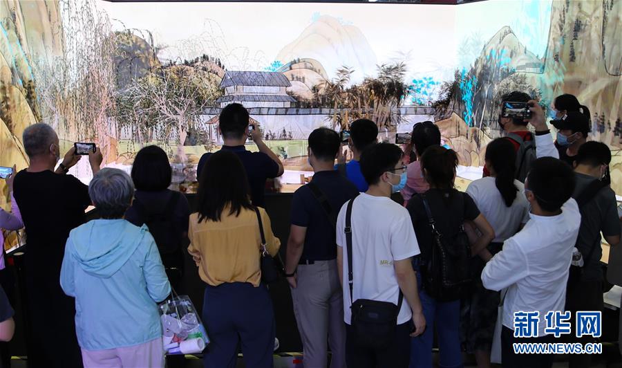 (新華全媒頭條·圖文互動(dòng))(11)我們都是讀者——促進(jìn)全民閱讀 構(gòu)建書香社會(huì)