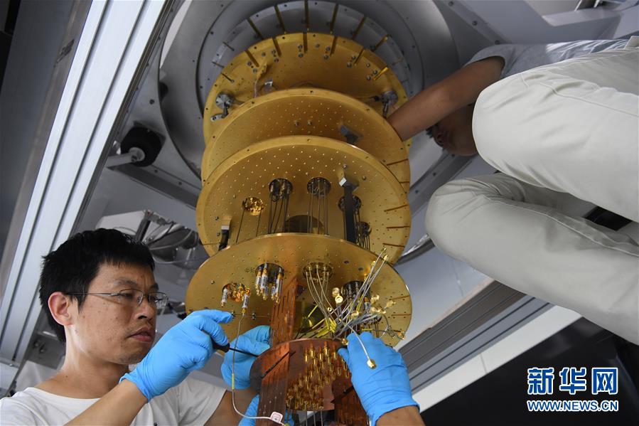 （青春的夢想 青春的奮斗·圖文互動）（4）年輕，就要無悔擔當——青春在奉獻中閃光