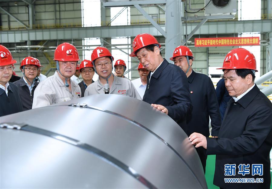 (時政)(1)栗戰書在內蒙古檢查大氣污染防治法實施情況