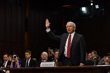 美司法部長國會(huì)作證否認(rèn)“通俄”