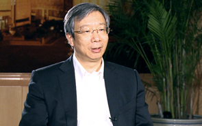 【第四期】易綱:用好“三支箭”拓寬民營企業融資途徑