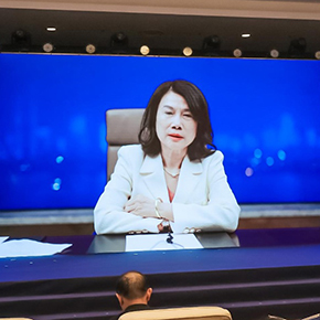 董明珠:樹立中國品牌 應(yīng)注重標(biāo)準(zhǔn)建設(shè)