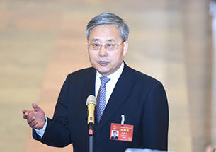 郭樹清:有信心化解銀行業發展中的風險