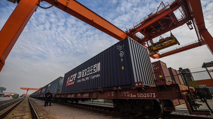 新華微評·學習筆談:這個“世界市場”,潛力硬核!