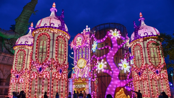 長春:賞燈游園度假期