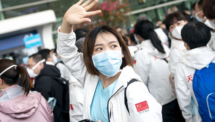 揮別武漢,她又回到“紅區(qū)”