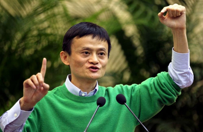 馬云對(duì)話香港青年：超過(guò)我，只需十到十五年