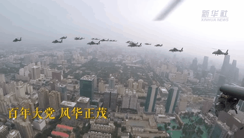 獨家視角！空中梯隊飛過天安門