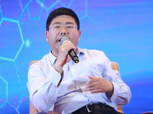 丁自勉在“藥食同源”對話環節發言