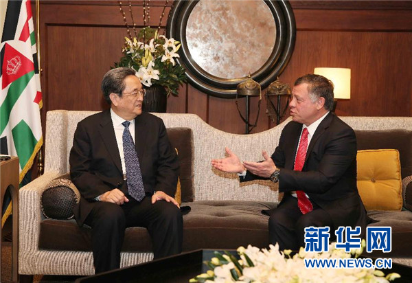 11月9日,正在約旦進行正式友好訪問的全國政協主席俞正聲在安曼會見約旦國王阿卜杜拉二世。 新華社記者 劉衛兵 攝  11月9日,正在約旦進行正式友好訪問的全國政協主席俞正聲在安曼會見約旦國王阿卜杜拉二世。 新華社記者 劉衛兵 攝