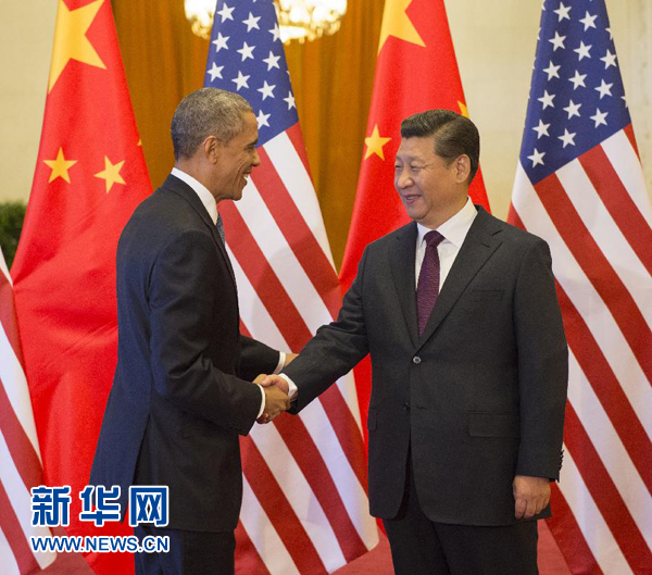 11月12日,國家主席習近平在北京人民大會堂舉行歡迎儀式,歡迎美國總統奧巴馬對中國進行國事訪問。 新華社記者 李學仁 攝 11月12日,國家主席習近平在北京人民大會堂舉行歡迎儀式,歡迎美國總統奧巴馬對中國進行國事訪問。 新華社記者 李學仁 攝