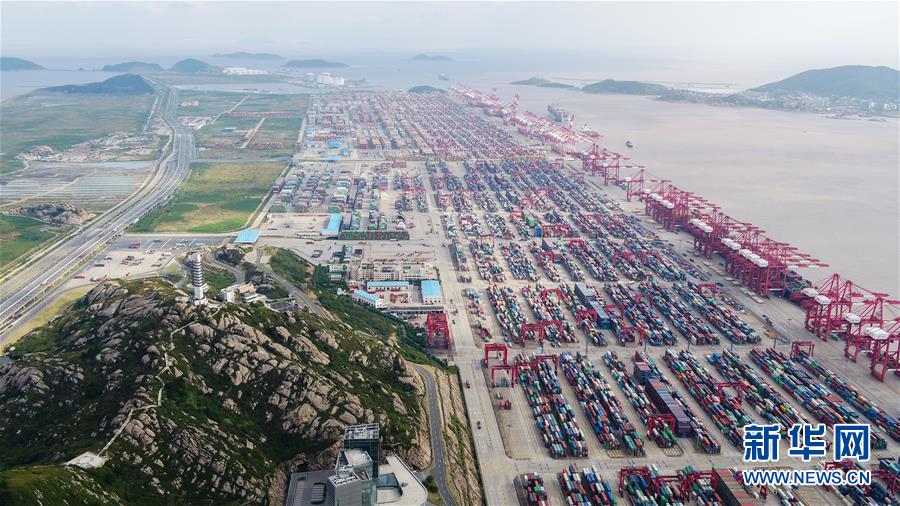 (新華全媒頭條·第二屆進博會·圖文互動)(8)進博之光輝耀世界 ——寫在第二屆中國國際進口博覽會開幕之際