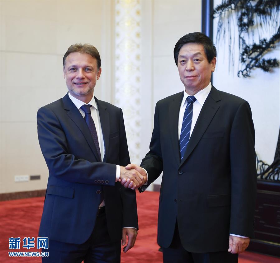 (時政)栗戰書會見克羅地亞議長揚德羅科維奇